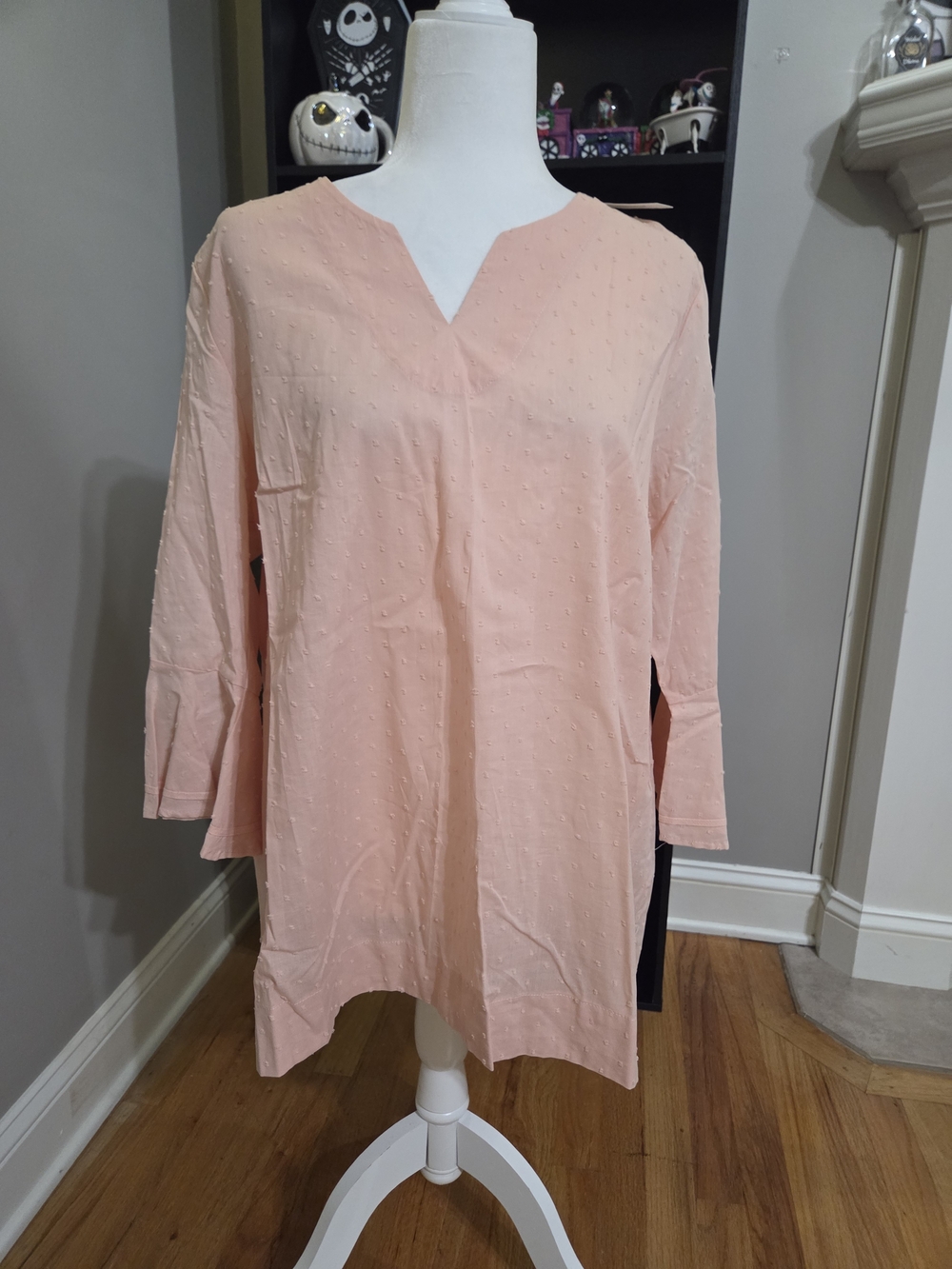 Women's Westbound Peach Swiss Dot V-Neck Tunic Top